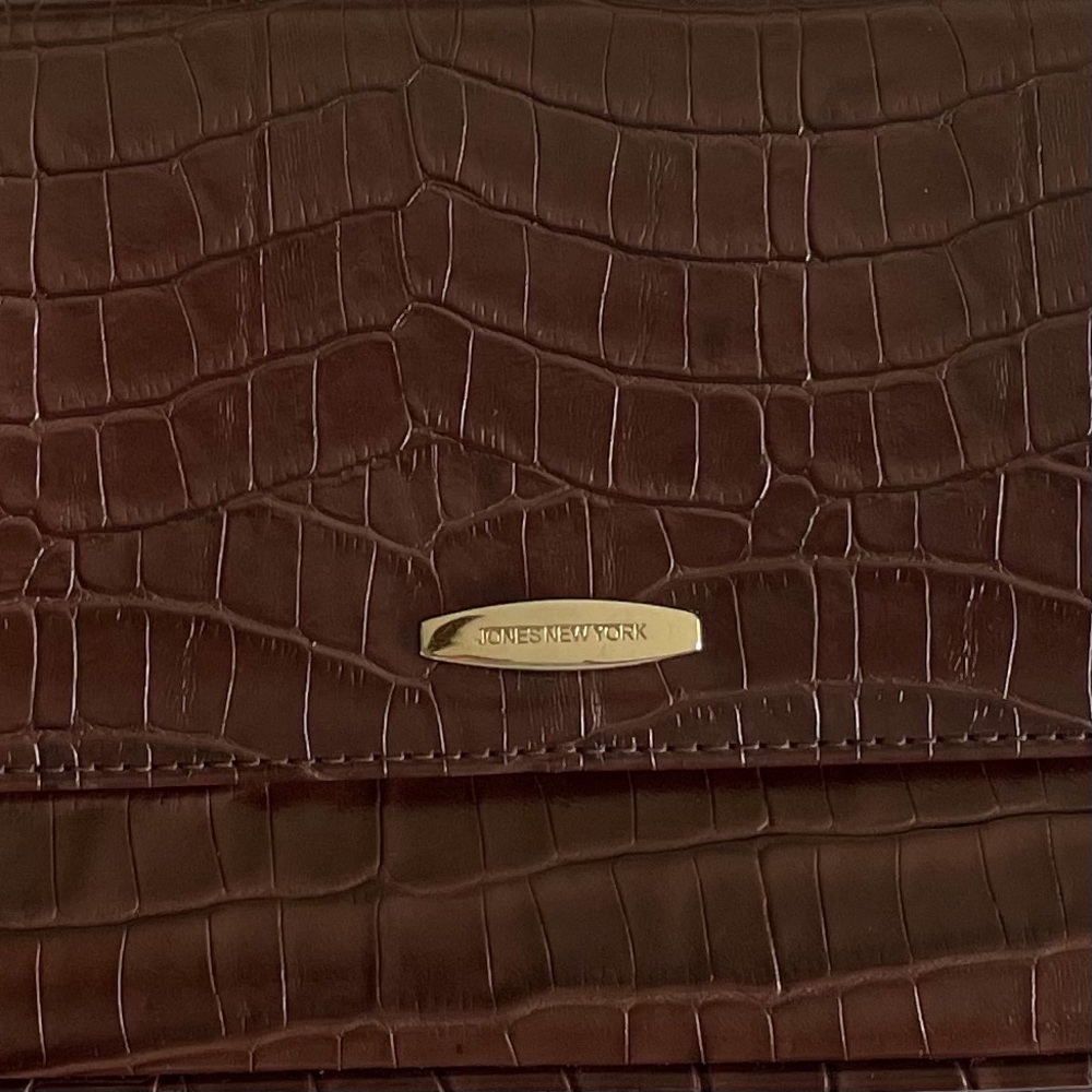 JONES NEW YORK Crocodile Faux Leather Handbag 👜